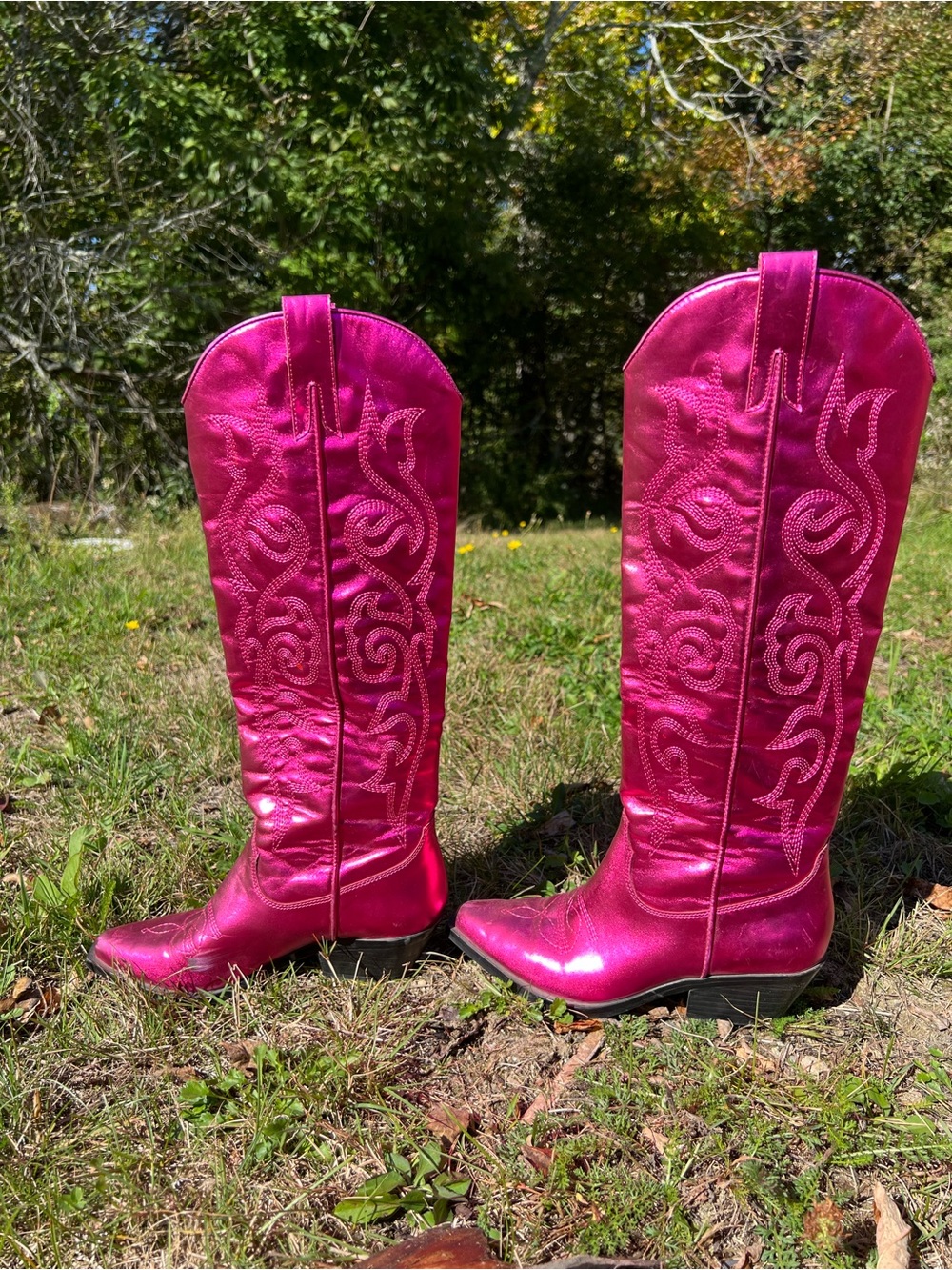 Steve Madden West Western Boot in Metallic Hot Pink